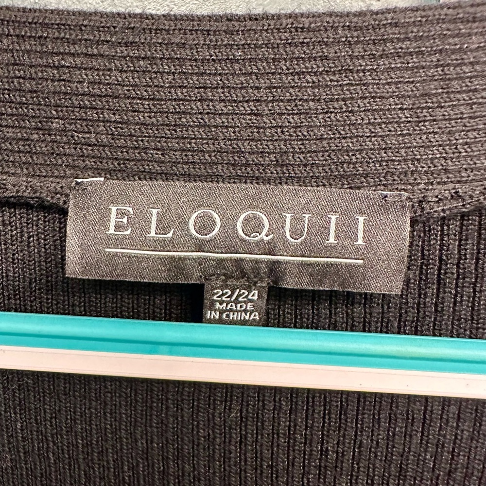Eloquii Black Ribbed V-Neck Sweater - Picture 2 of 3